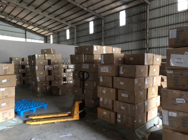 有件衣服寄到台湾用什么快递最便宜